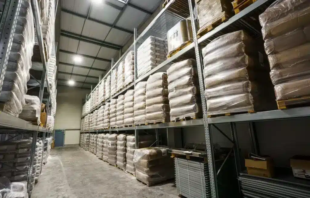 Lagerhalle für Logistik-Management