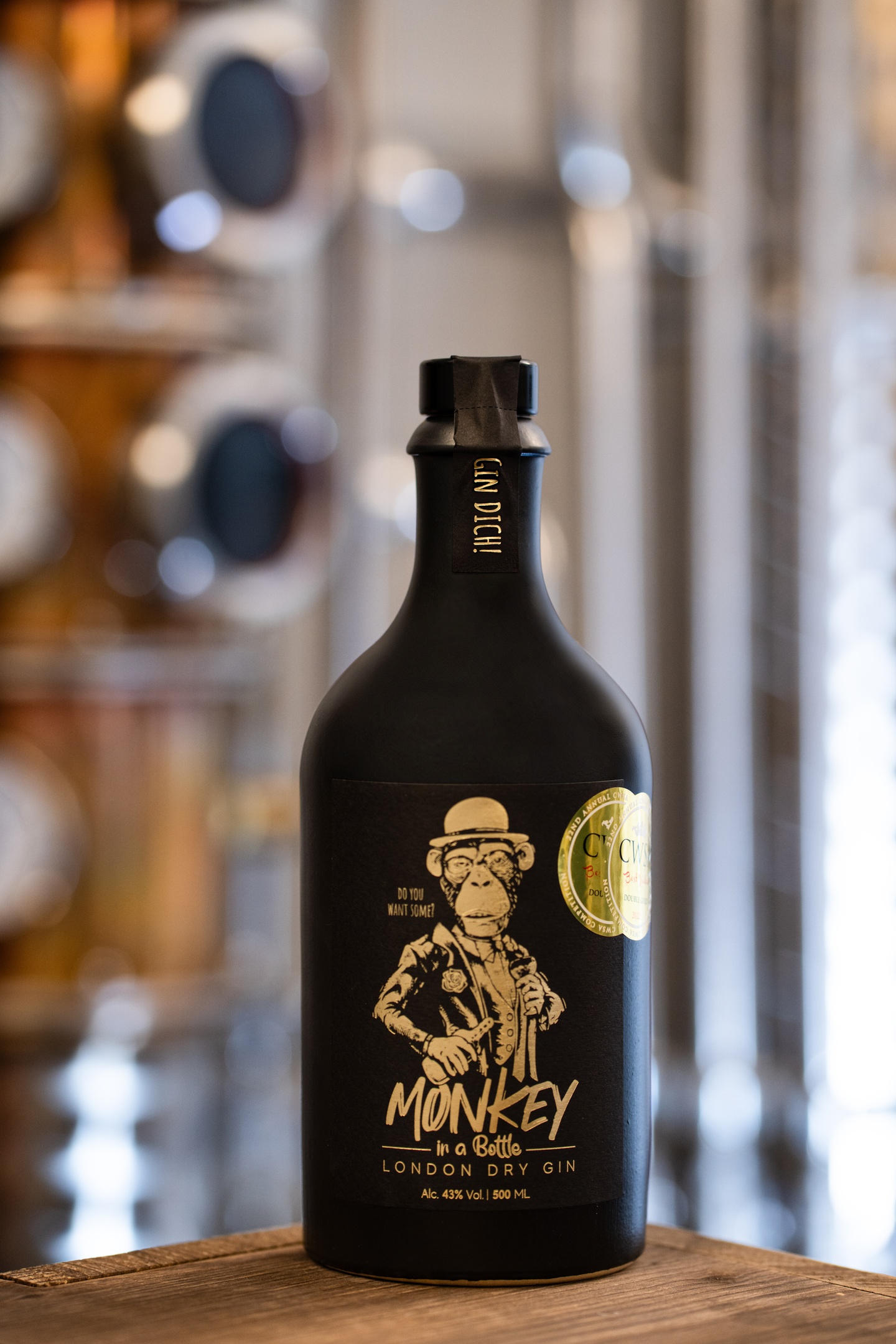 Monkey in a Bottle – Fertigung