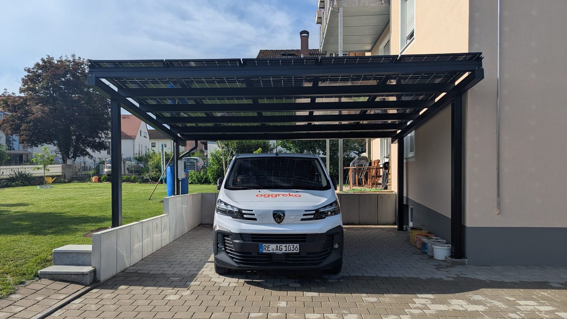 Solar-Carport