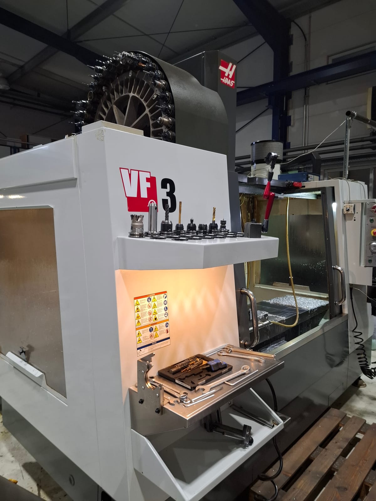HAAS VF-3 Bearbeitungszentrum