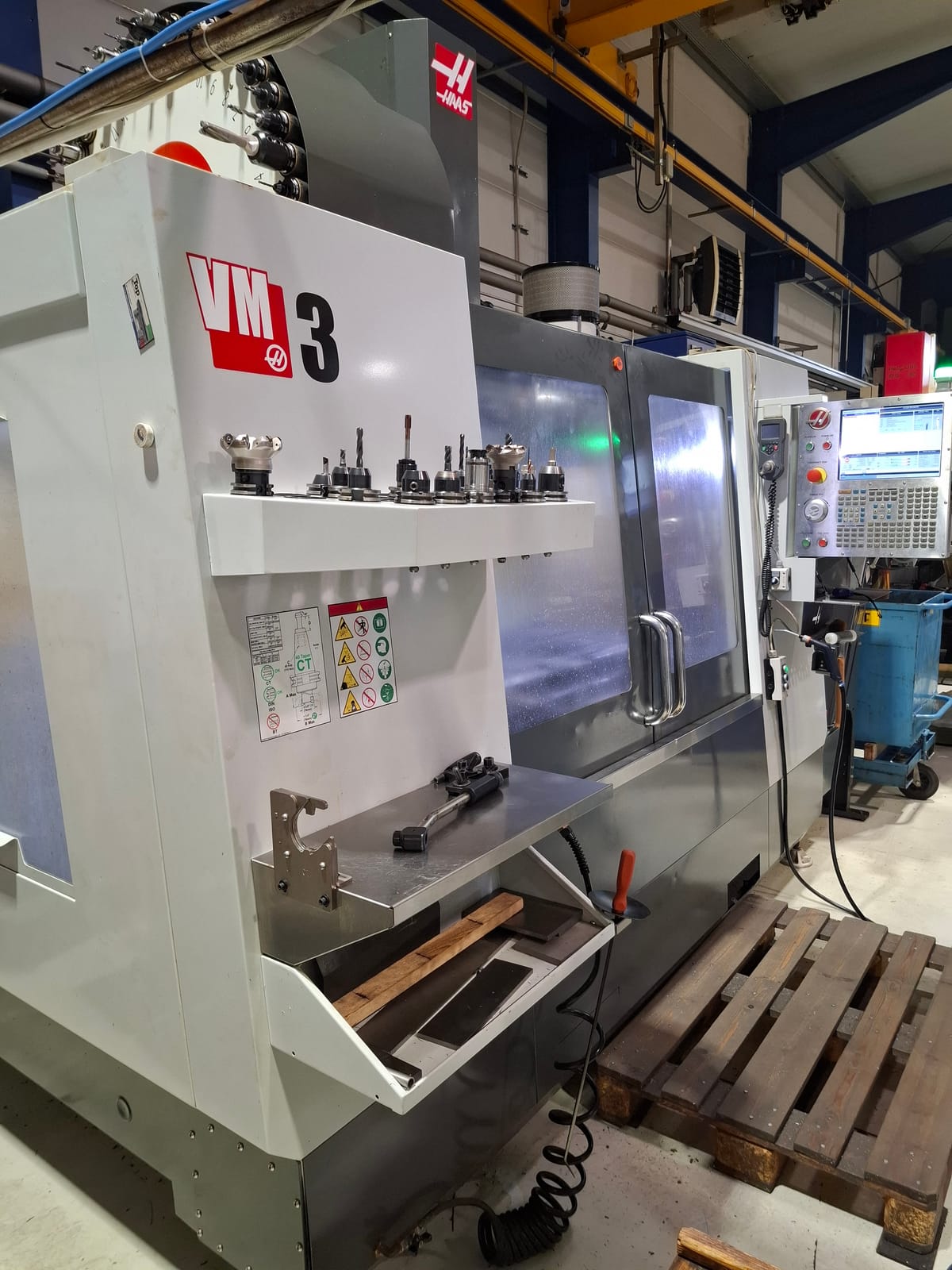 HAAS VM-3 Präzisions-Bearbeitungszentrum