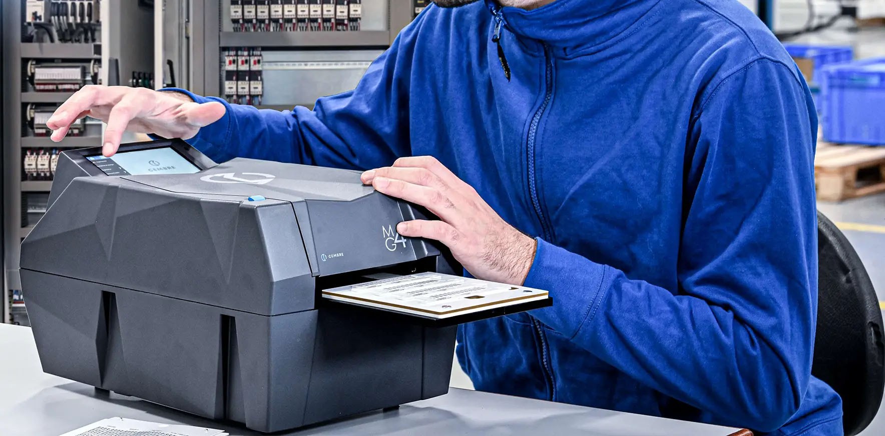 Thermal-Transfer-Beschriftung auf Platten