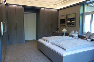 Schlafzimmer-Kompletteinrichtung