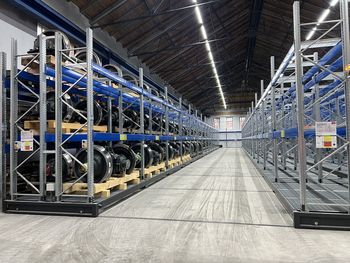 Neues Ersatzteillager der GBM Gleisbaumechanik