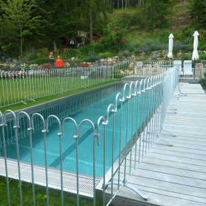 Poolzaun verzinkt