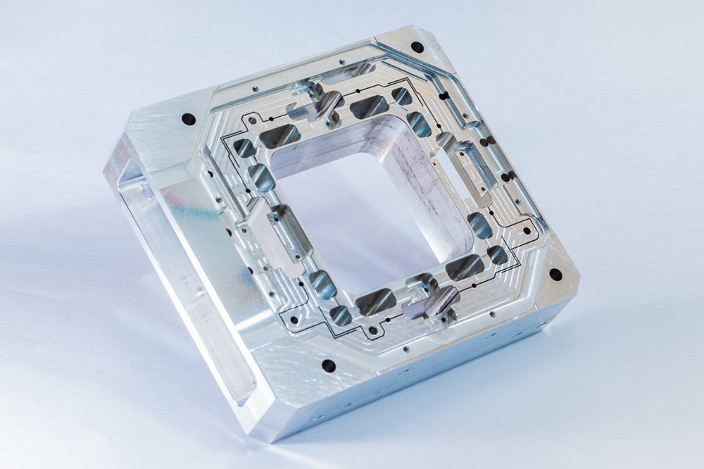 Grundkörper für Physik Instrumente (PI)