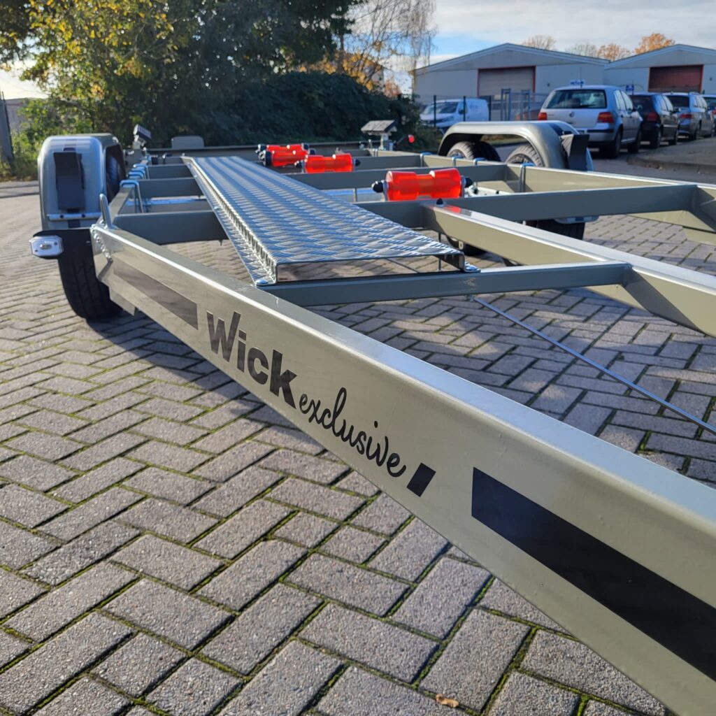 Pulverbeschichteter Bootsanhänger
