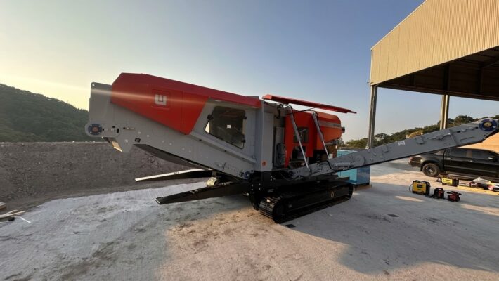 AirBasic beim Holzrecycling in Taipeh