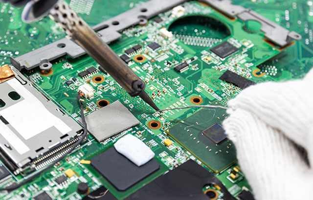 PCB-Level-Fertigung