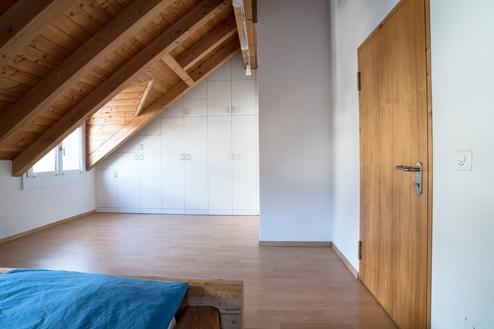 Einbauschrank für Dachschräge