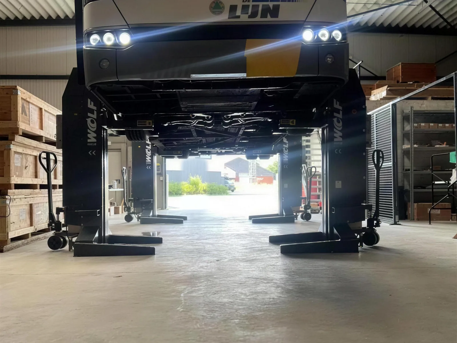 Elektrobus (Service)