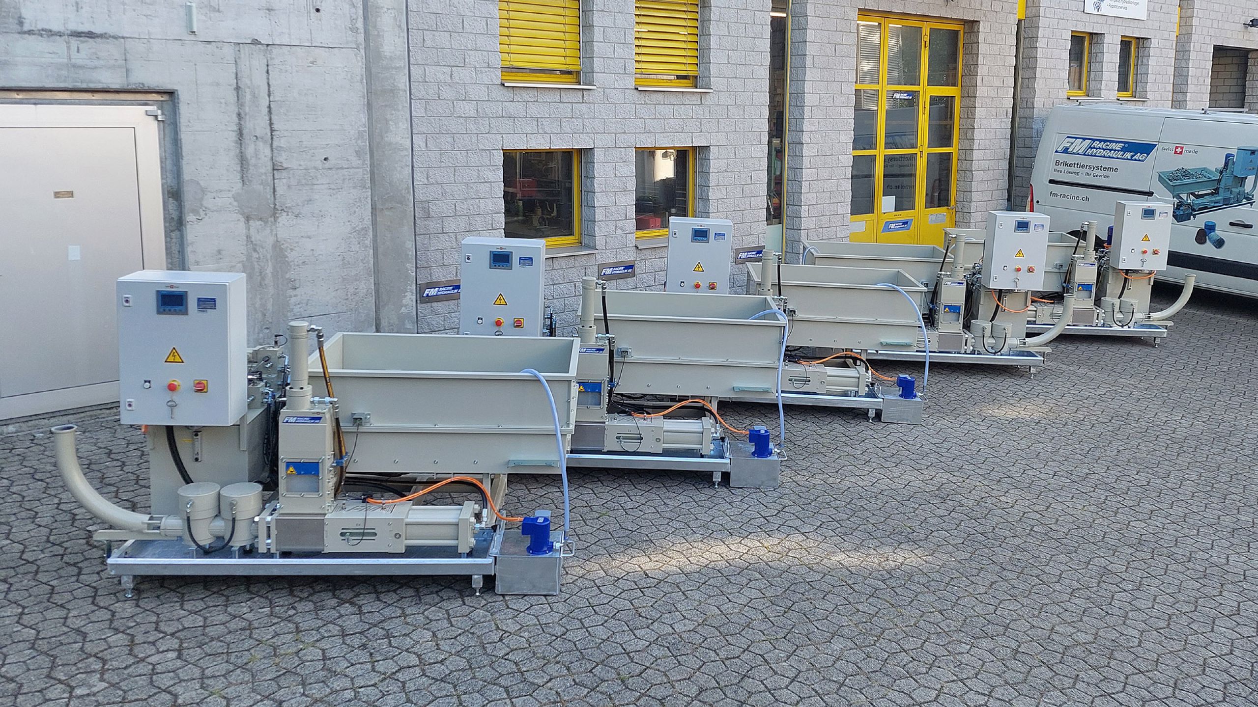 Firmenansicht FM-Racine Hydraulik AG