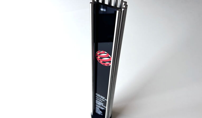 Red Dot Design Award Trophäe