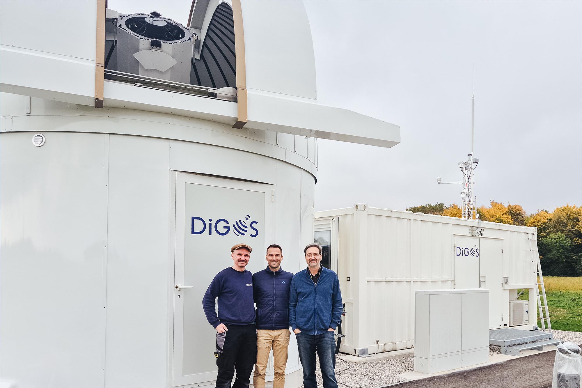 Optical Communication Station