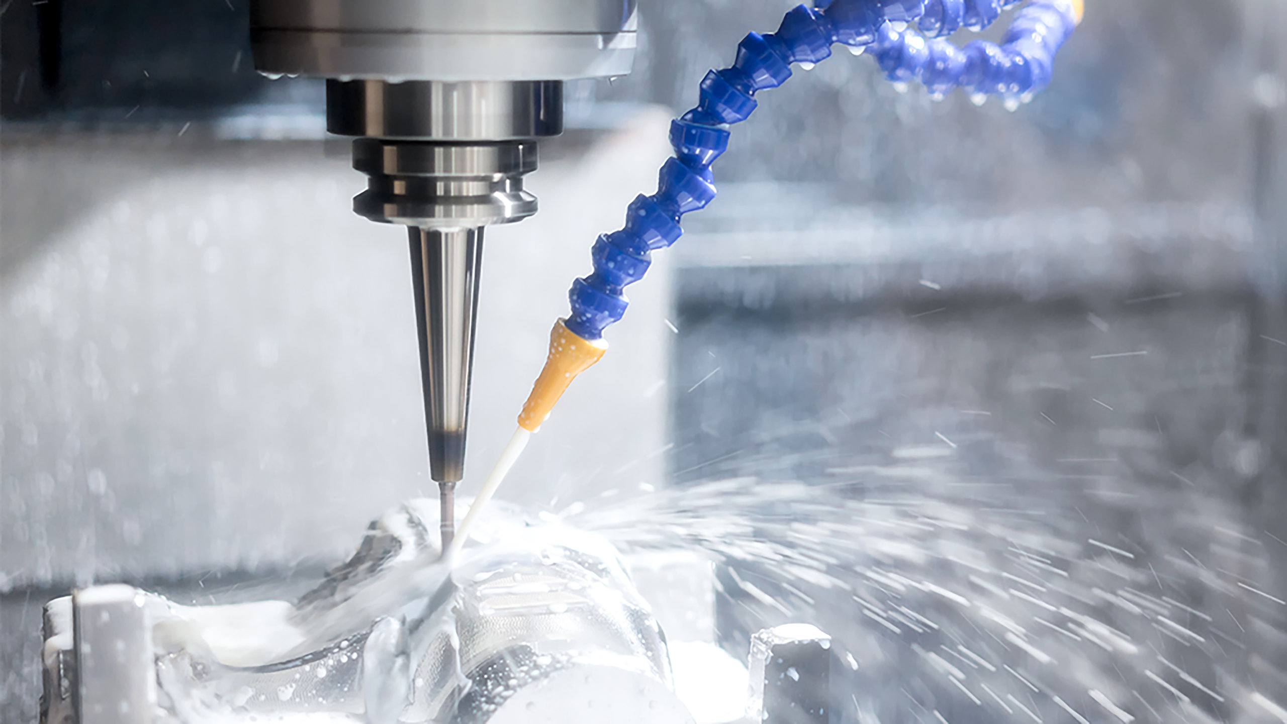 Mabanol Cut – Metallbearbeitungsflüssigkeiten