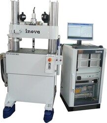 Elastomerprüfsystem bis 600 Hz, 25 kN Nominallast