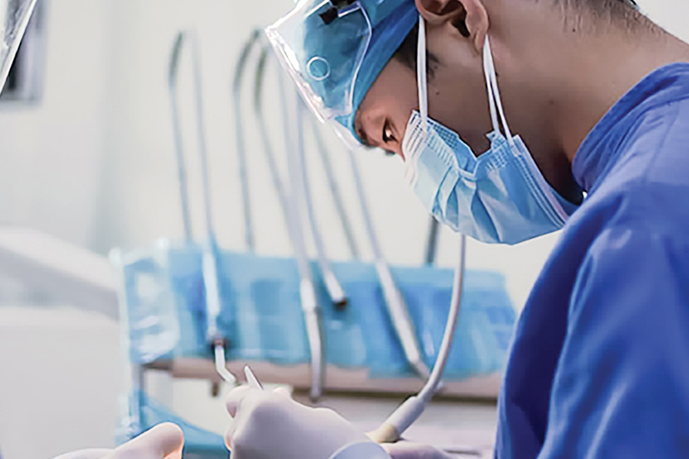 Bioresorbierbare Implantate und medizinische Komponenten