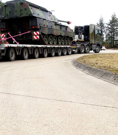 Defence-Fahrzeug (leichtes Gelände)