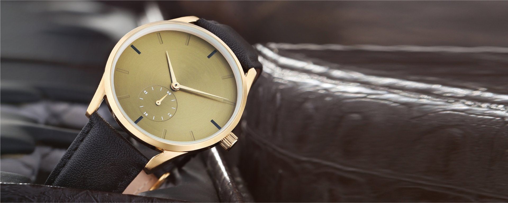 Armbanduhren mit Logo