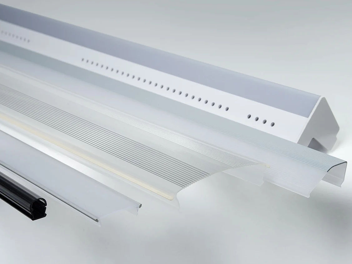 Co-extrudierte Kunststoffprofile und Diffusoren