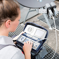 Antennentechnik mit Messgerät