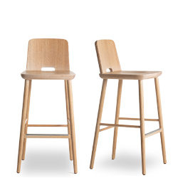 Barhocker „Simple“ aus Eschenholz