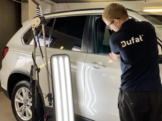 Beulendoktor am Auto