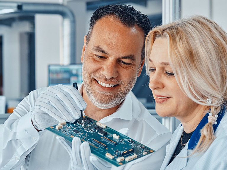 Systempartner für EMS-Lösungen