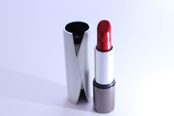 Lackierte Lippenstifthüllen aus dem 3D Coating System