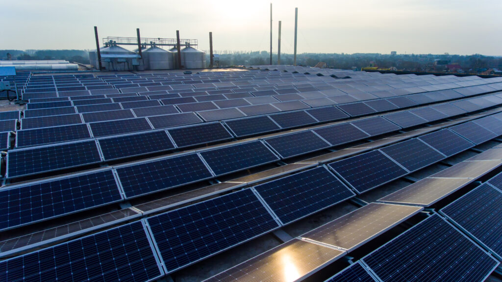 Energiesystem mit Speicher und Ladeinfrastruktur