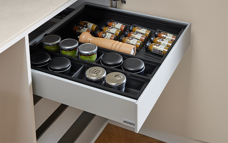 pro Tech X drawer interior pull-out