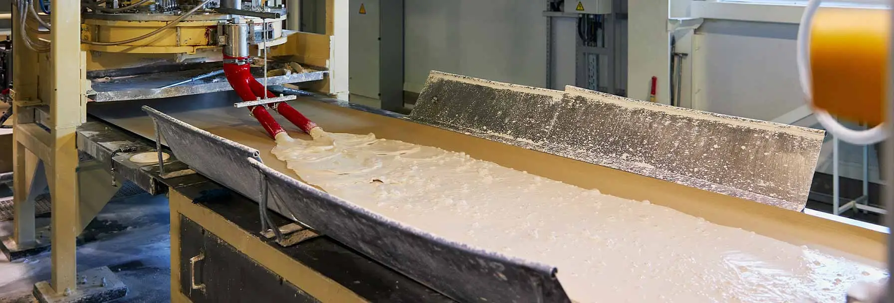 Gipsabbindebänder in der Plasterboard-Produktion