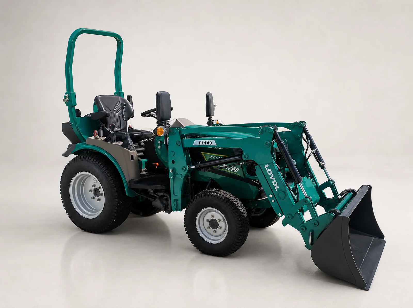 Lovol P1025 Schmalspur-Kleintraktor mit Frontlader