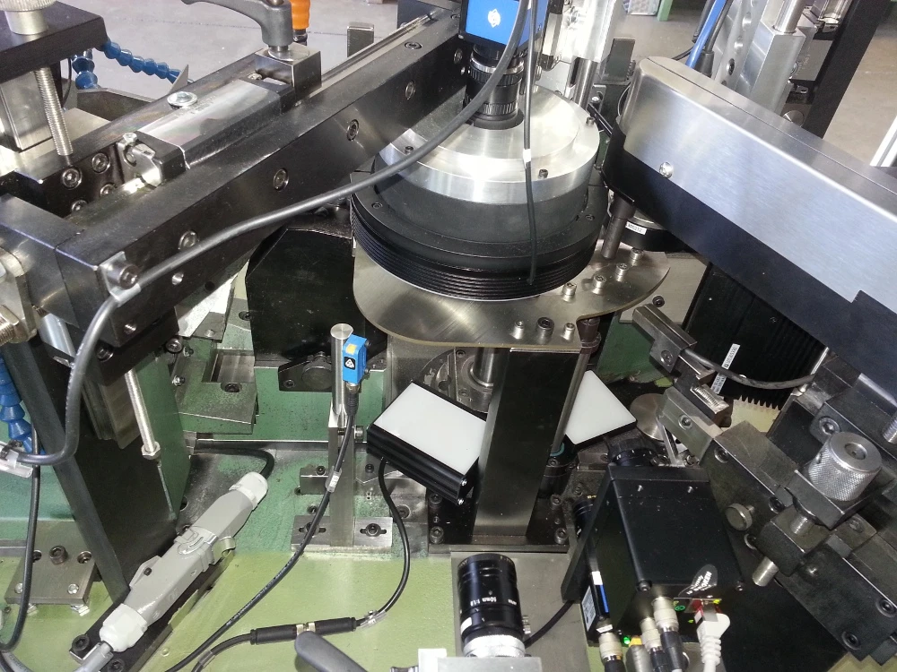 QuaVis inspection system with camera setup