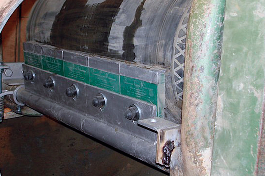 Trommelabstreifer PU-Hartmetall