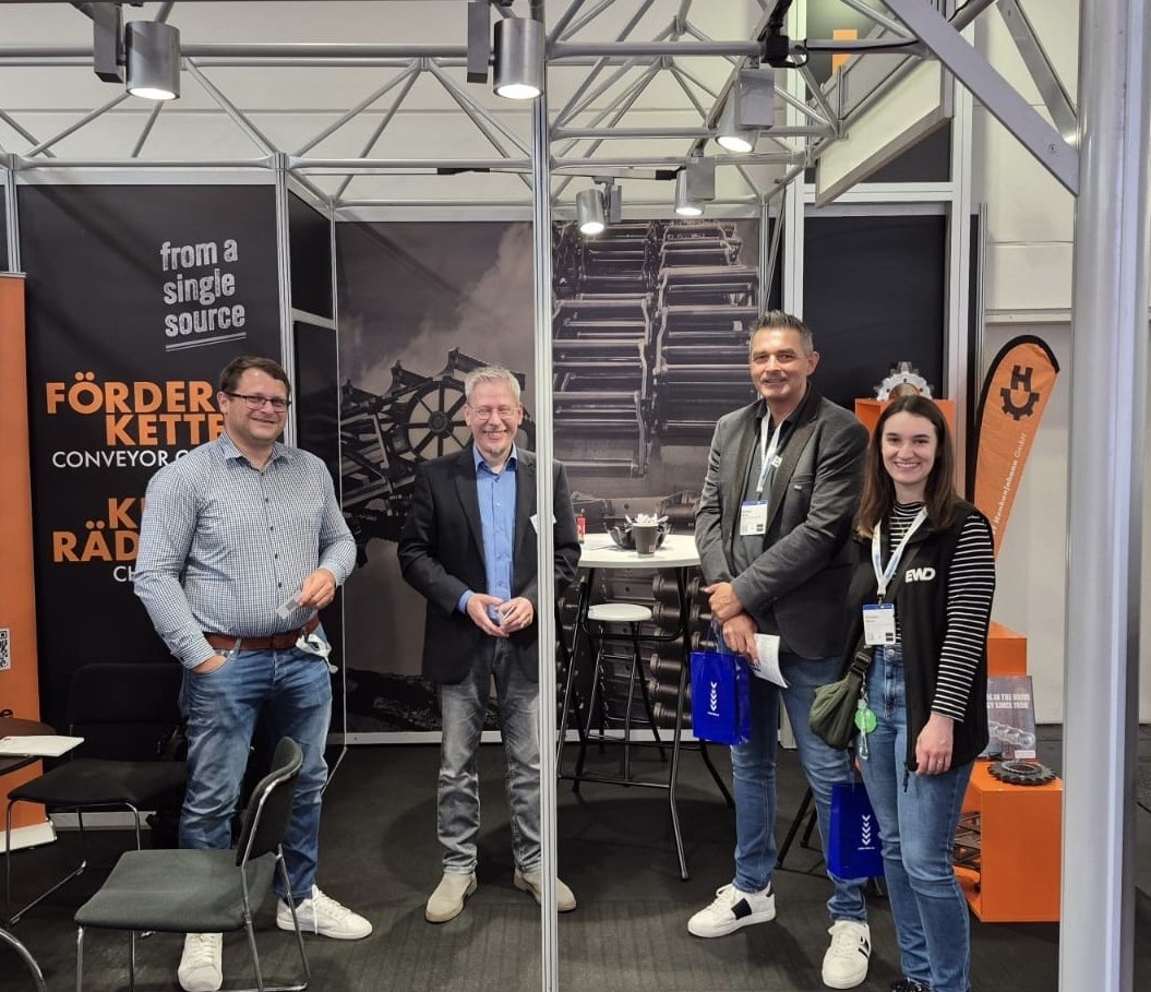 Messestand Ligna – Kettenräder und Antriebstechnik