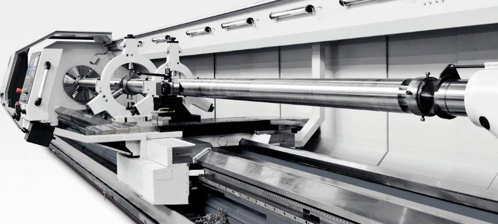 Steering bars for heavy-duty trailers