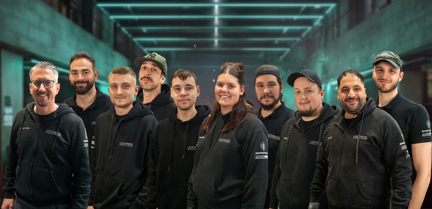 Das Team von Lackmeister Grenner