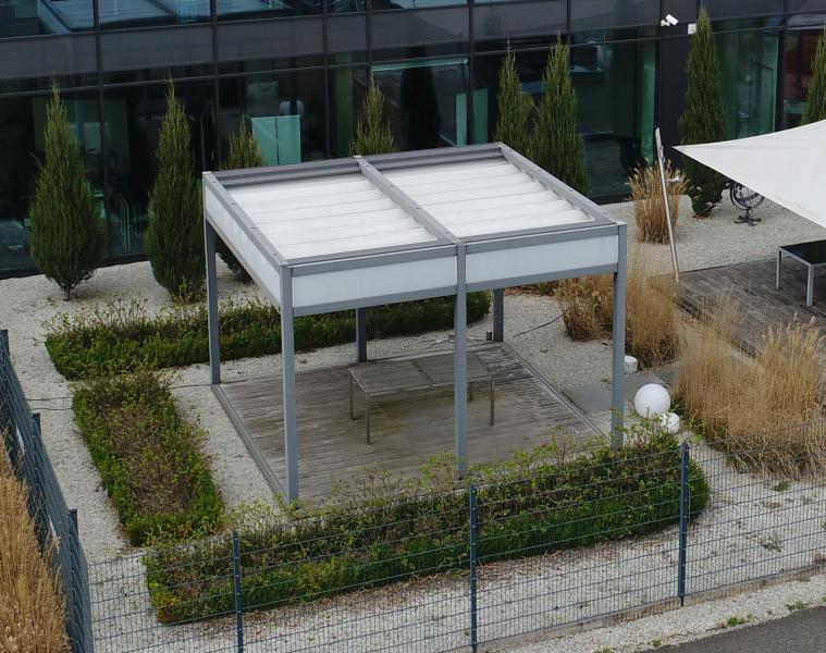 KUBO – selbsttragender Aluminium-Pavillon