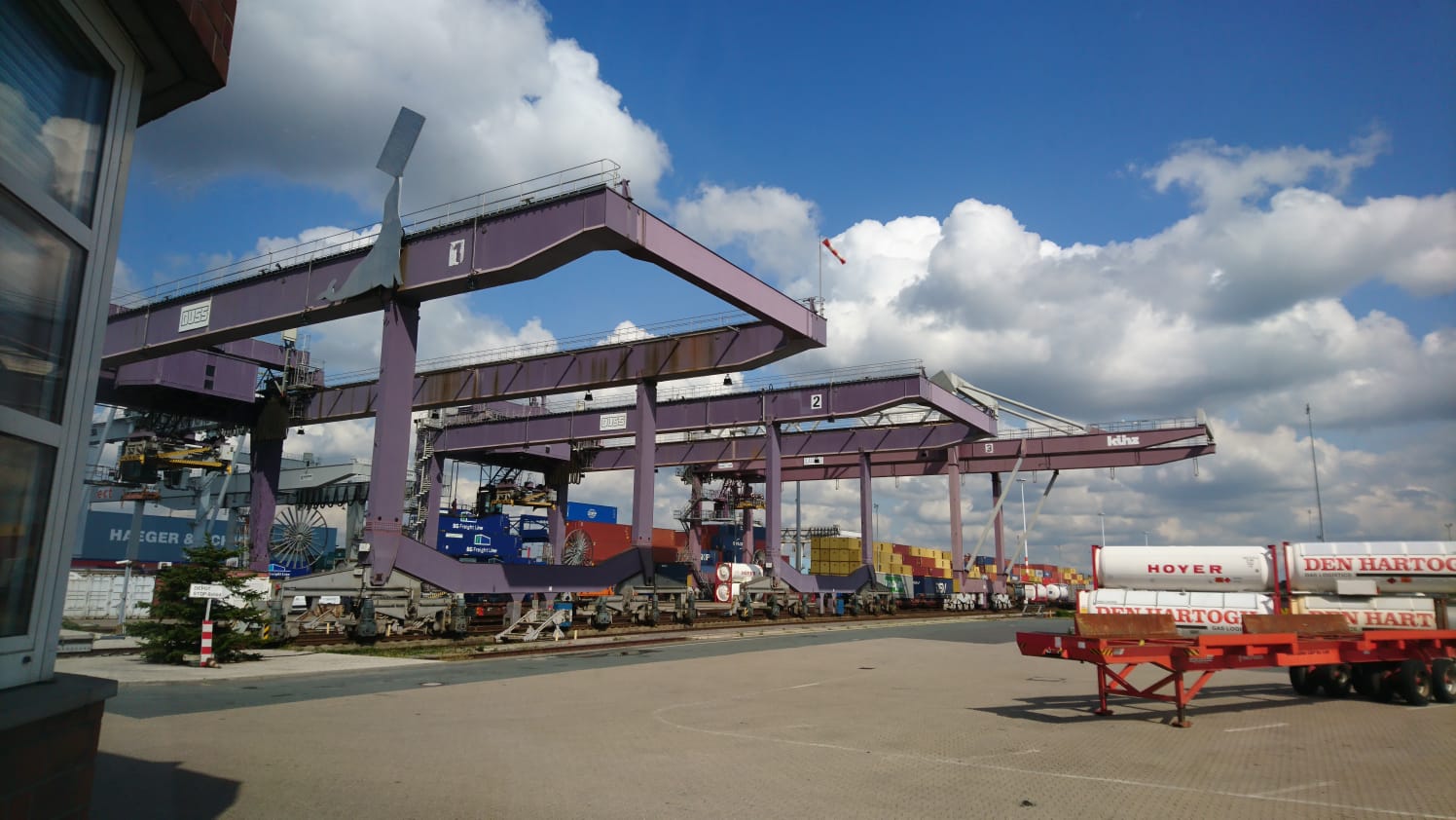 Digitalisierung intermodaler Terminals der DUSS