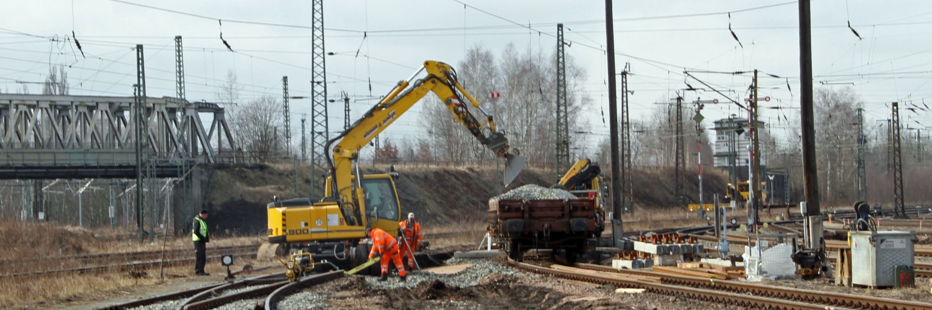Track and switch construction