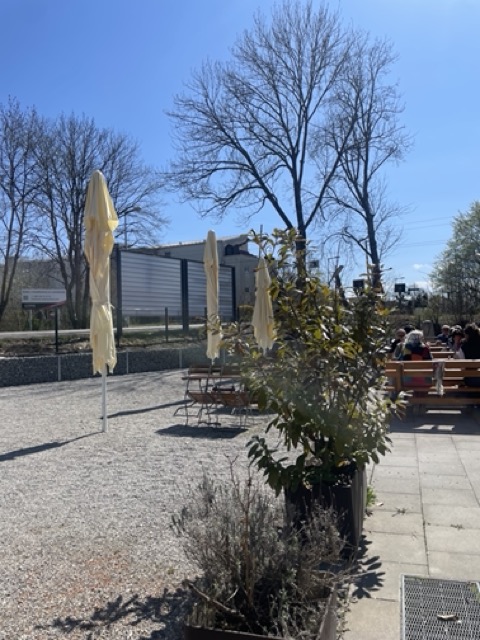 Biergarten der Forschungsbrauerei in Perlach