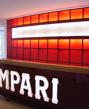 Empfangstheke Campari