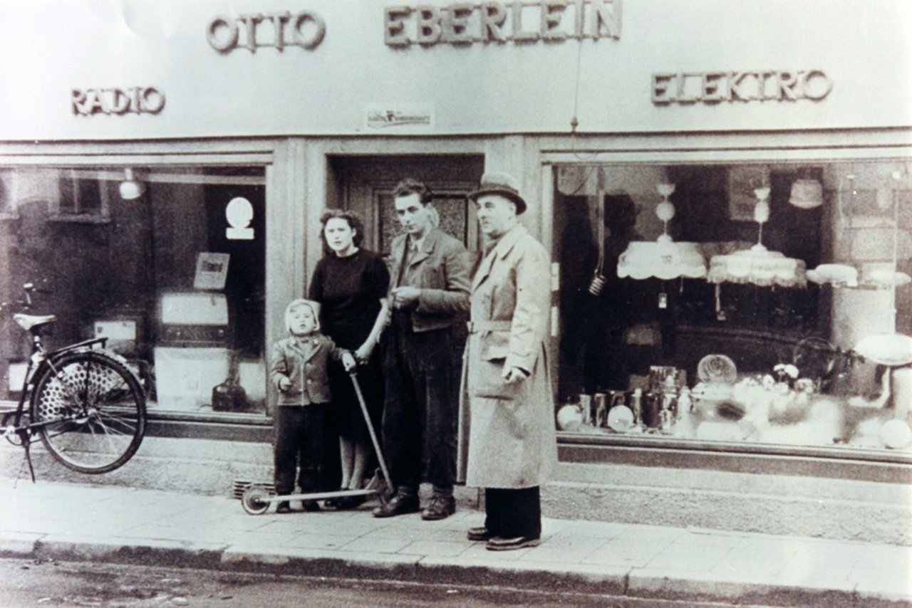 Über neun Jahrzehnte Elektrotechnik-Historie
