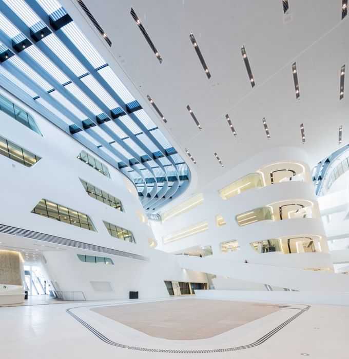Atrium der Wirtschaftsuniversität Wien – Referenzprojekt