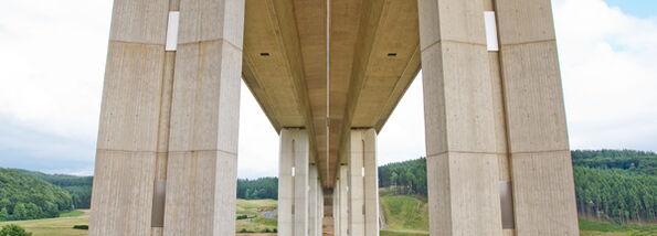 Autobahn A1, Liesertalbrücke bei Daun-Rengen