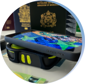 Doculus Lumus® mit Snap&Go-Adapter und Smartphone