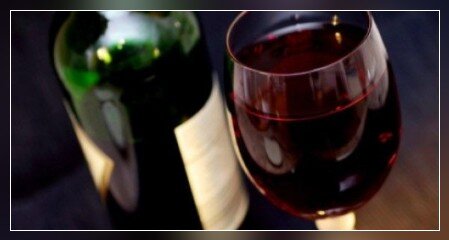 Wein (Negroamaro, Primitivo u. a.)