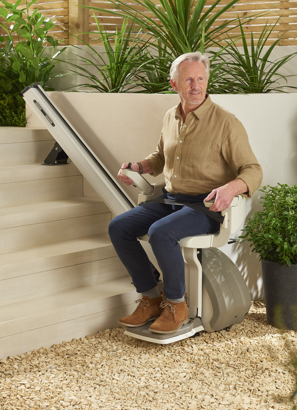 HomeGlide Outdoor Treppenlift für Außentreppen