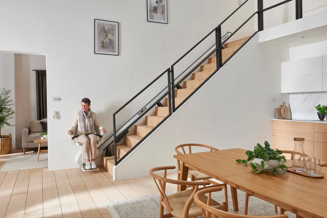 HomeGlide Treppenlift für gerade Treppen